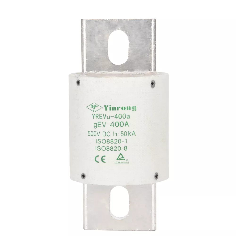 Які ключові характеристики безпеки зарядного пристрою EV та HEV